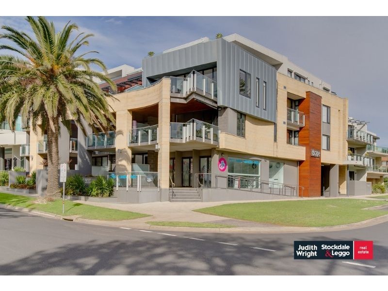 13/4 The Esplanade, Cowes VIC 3922