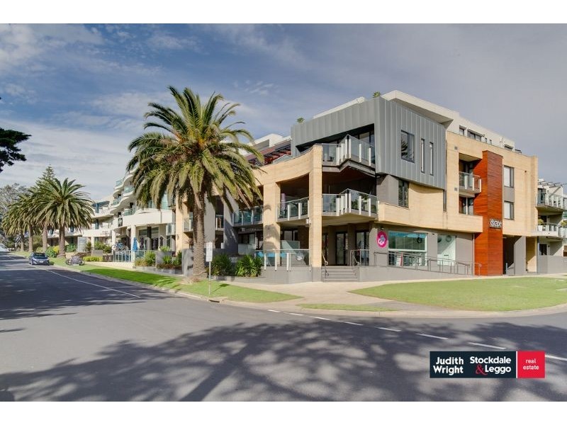 13/4 The Esplanade, Cowes VIC 3922