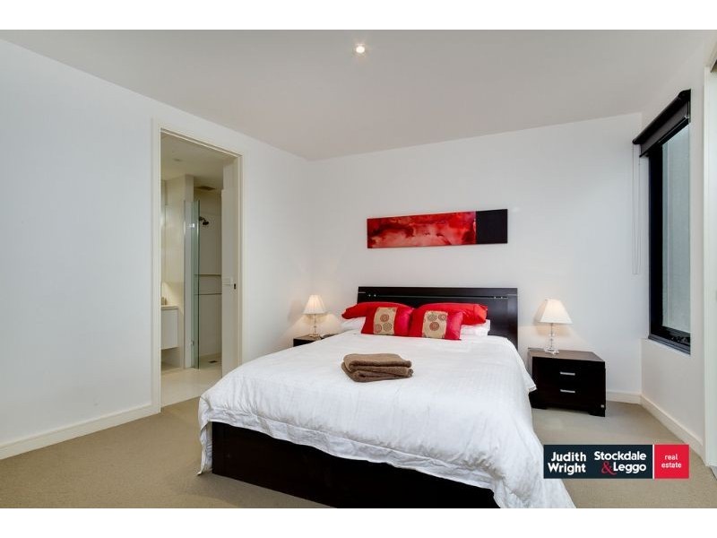 13/4 The Esplanade, Cowes VIC 3922