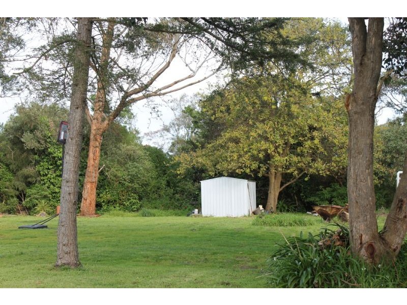 8 Rogan Close, Cowes VIC 3922