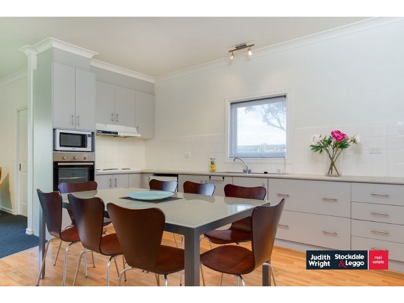 3 Seal Court, Cowes VIC 3922