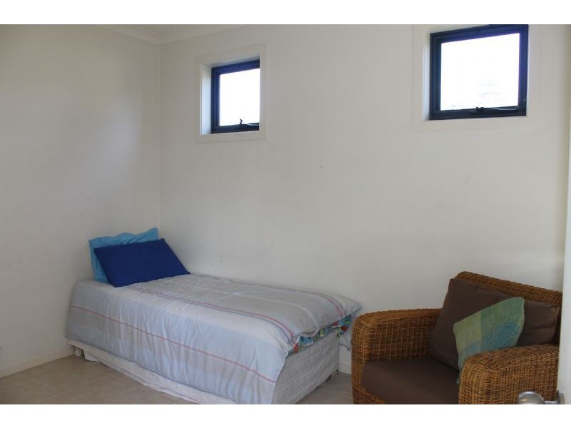 1/27 Chapel Street, Cowes VIC 3922