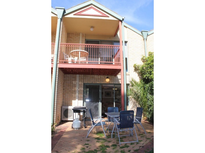 8/6 Findlay Street, Cowes VIC 3922