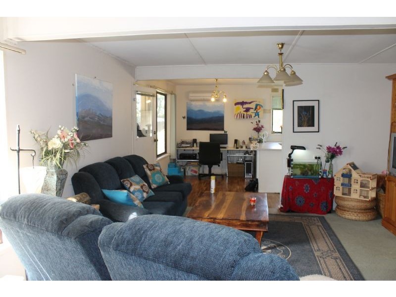 17 Scenic Drive, Cowes VIC 3922