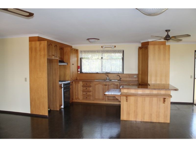 33 Lymington Avenue, Ventnor VIC 3922