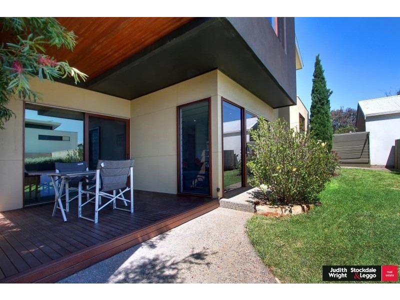 1/2 Hartley Street, Cowes VIC 3922