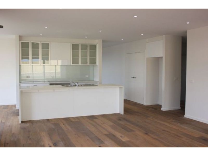 34 Wagtail Way, Cowes VIC 3922