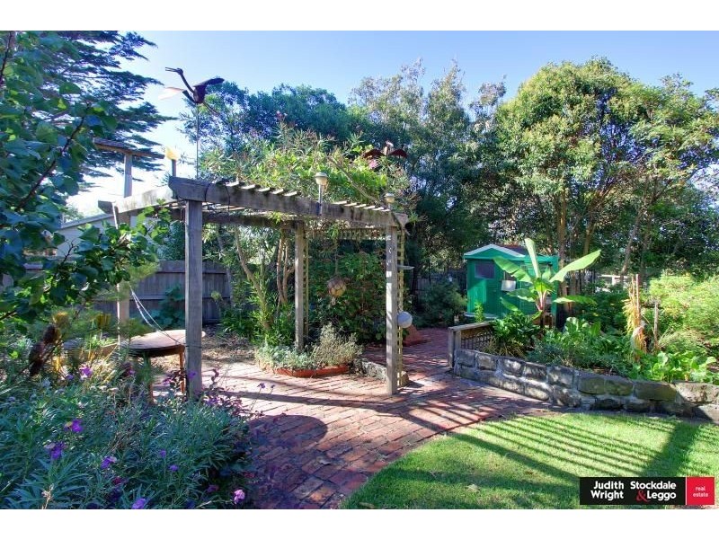 29 Hollywood Crescent, Smiths Beach VIC 3922