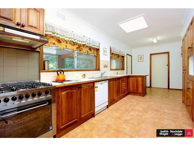 12 Talofa Avenue, Cowes VIC 3922