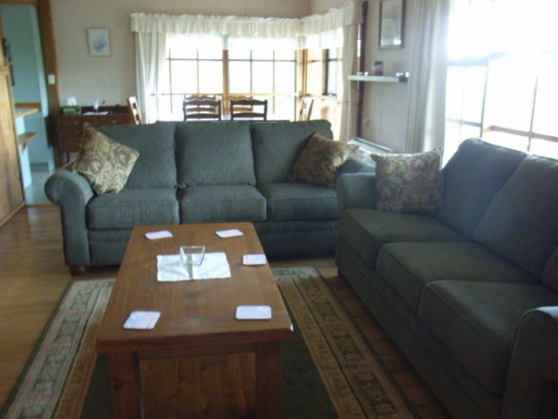 3 Lawrence Avenue, Cowes VIC 3922