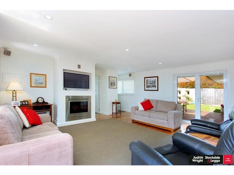23 McRae Avenue, Cowes VIC 3922