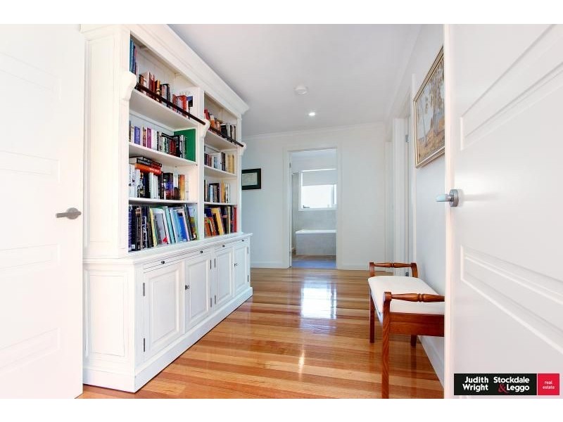 23 McRae Avenue, Cowes VIC 3922