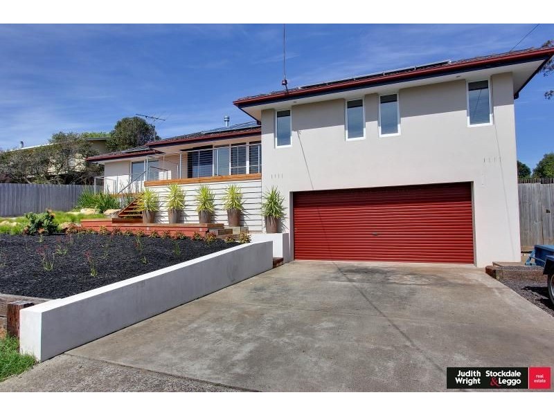 23 McRae Avenue, Cowes VIC 3922