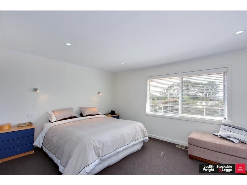 23 McRae Avenue, Cowes VIC 3922