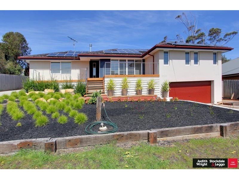 23 McRae Avenue, Cowes VIC 3922
