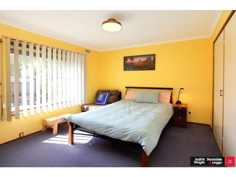 24 McRae Avenue, Cowes VIC 3922