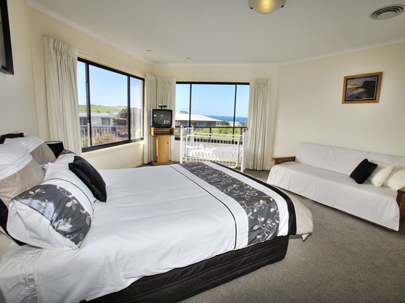 235 Smiths Beach Road, Smiths Beach VIC 3922