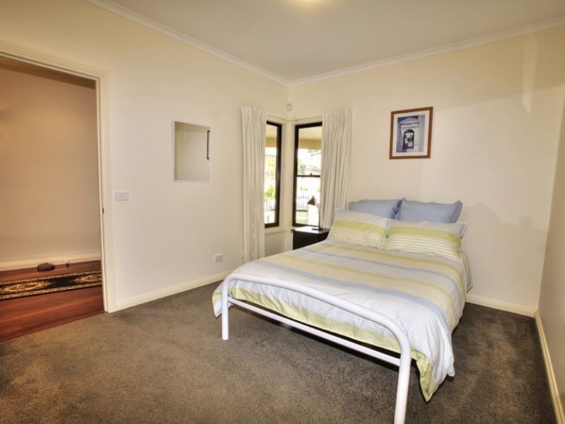 235 Smiths Beach Road, Smiths Beach VIC 3922