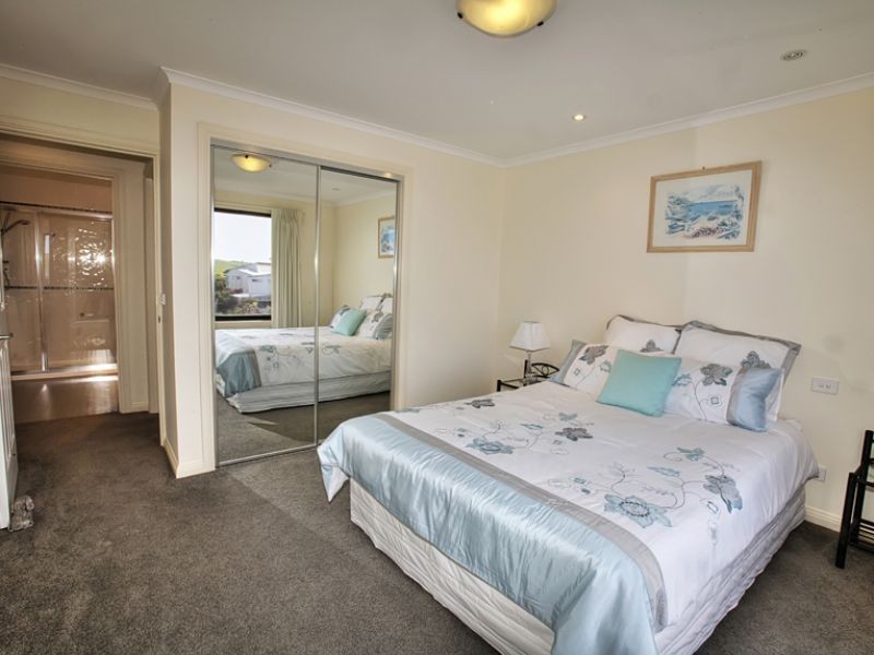235 Smiths Beach Road, Smiths Beach VIC 3922