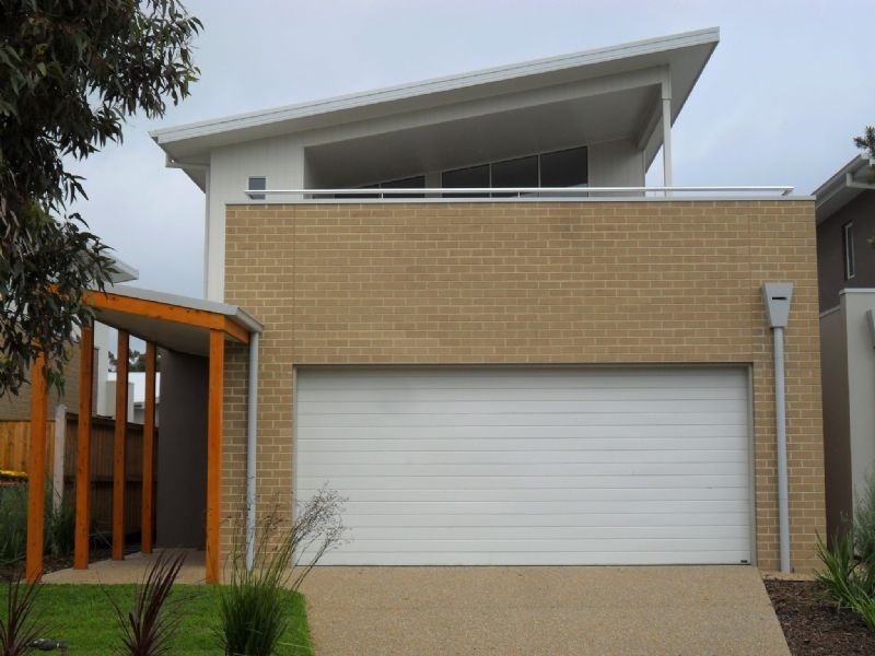3 Pobblebonk Place, Cowes VIC 3922