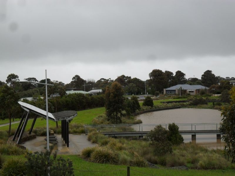 3 Pobblebonk Place, Cowes VIC 3922