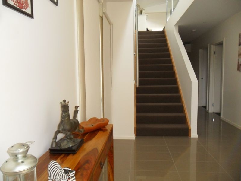 3 Pobblebonk Place, Cowes VIC 3922