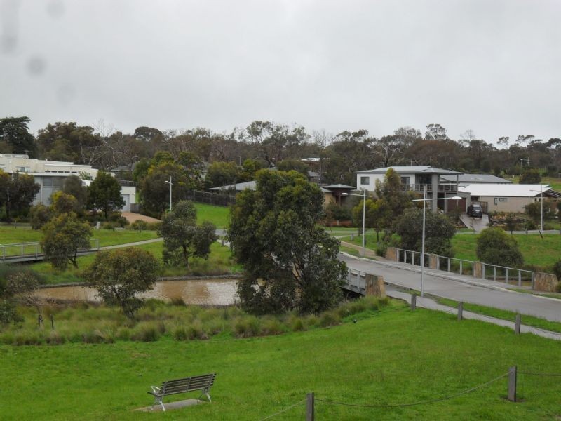 3 Pobblebonk Place, Cowes VIC 3922