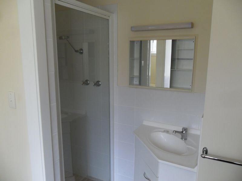 10/3 Lions Court, Cowes VIC 3922