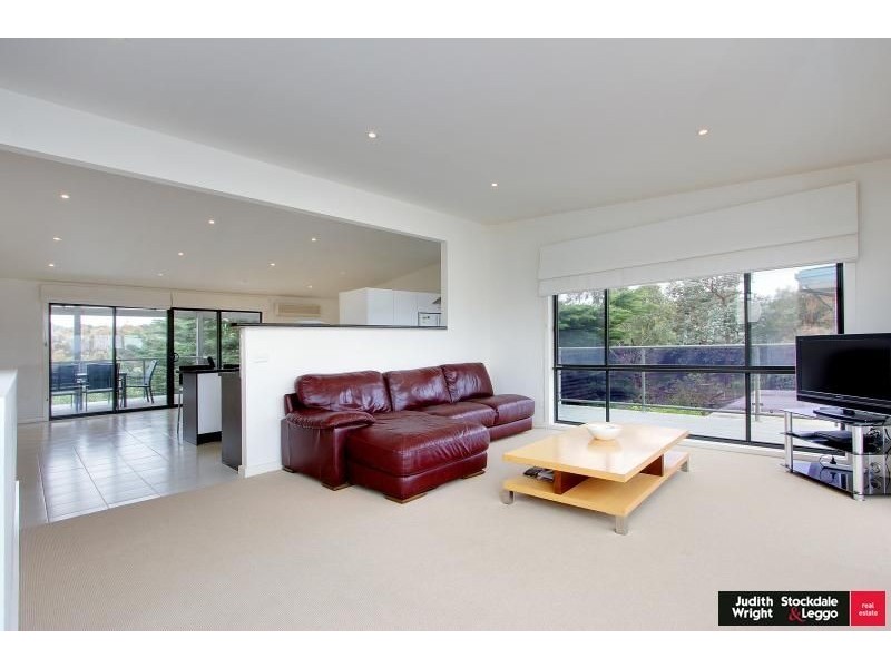 4 Gilmore Street, Smiths Beach VIC 3922