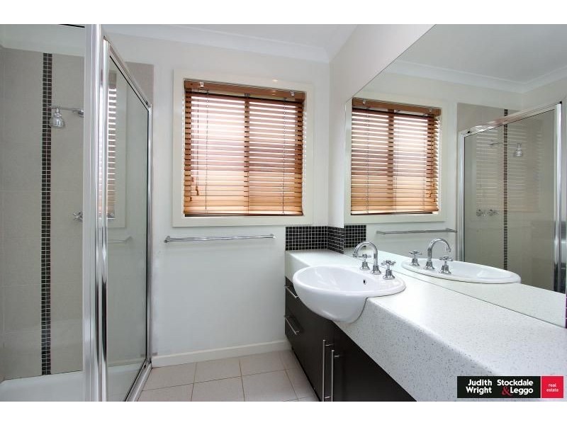 4 Gilmore Street, Smiths Beach VIC 3922