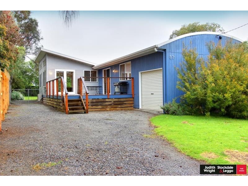 37 Koala Street, Cowes VIC 3922
