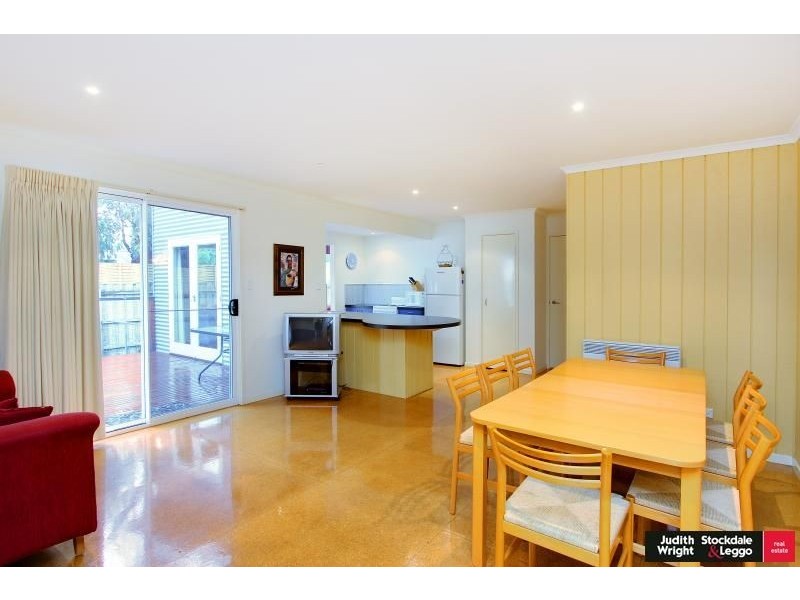 37 Koala Street, Cowes VIC 3922