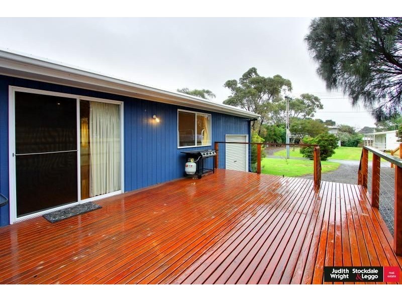 37 Koala Street, Cowes VIC 3922