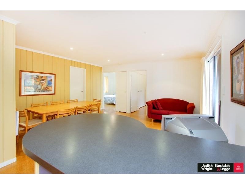 37 Koala Street, Cowes VIC 3922