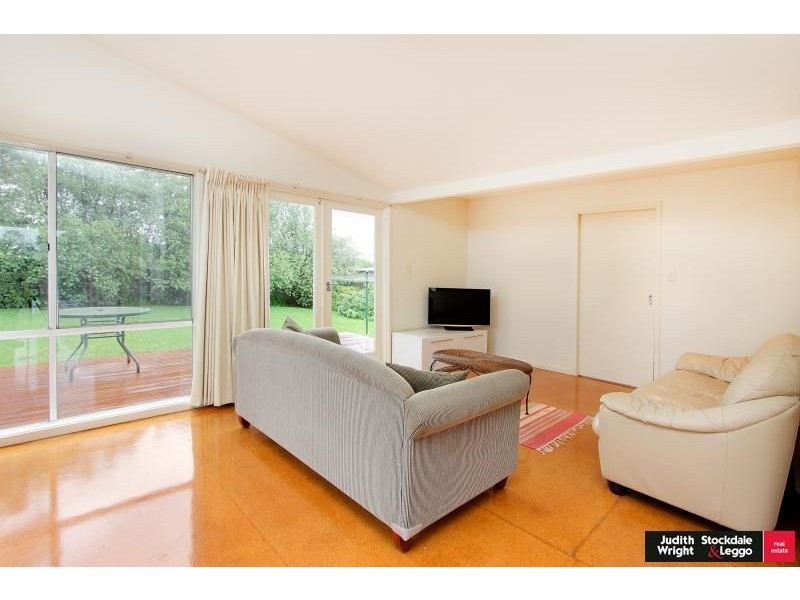 37 Koala Street, Cowes VIC 3922