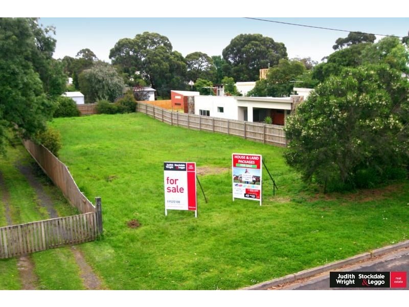 14 Anderson Road, Cowes VIC 3922