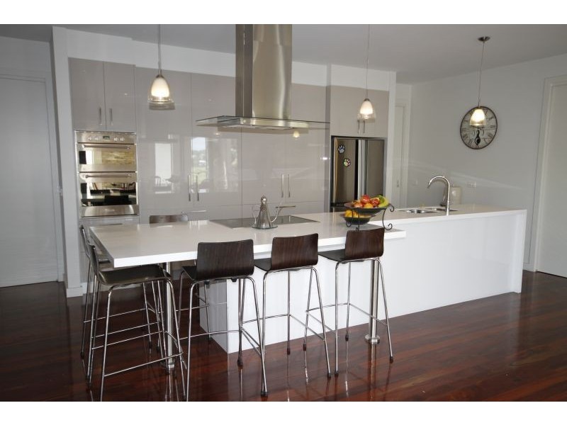 10 Spaven Court, Cowes VIC 3922