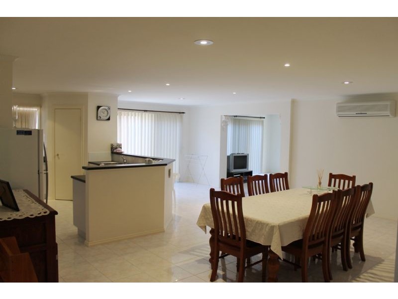 58 Redwood Drive, Cowes VIC 3922
