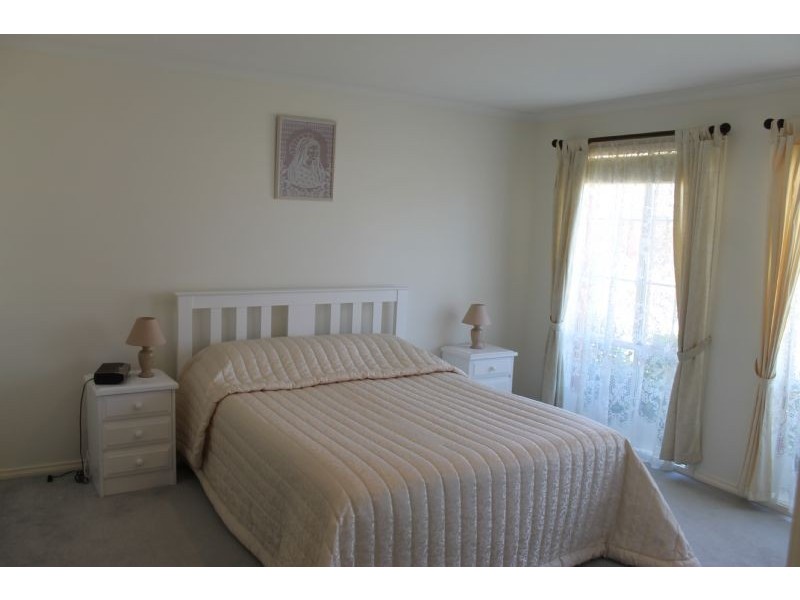 58 Redwood Drive, Cowes VIC 3922