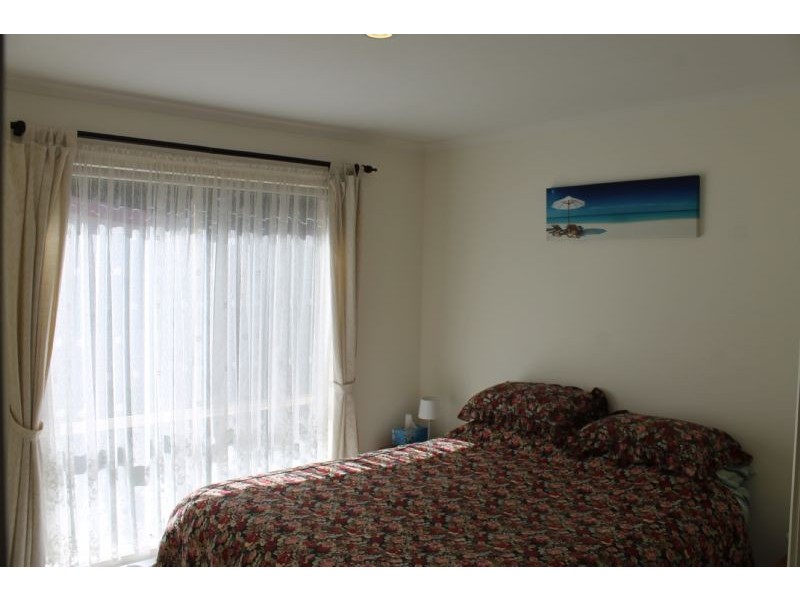 58 Redwood Drive, Cowes VIC 3922