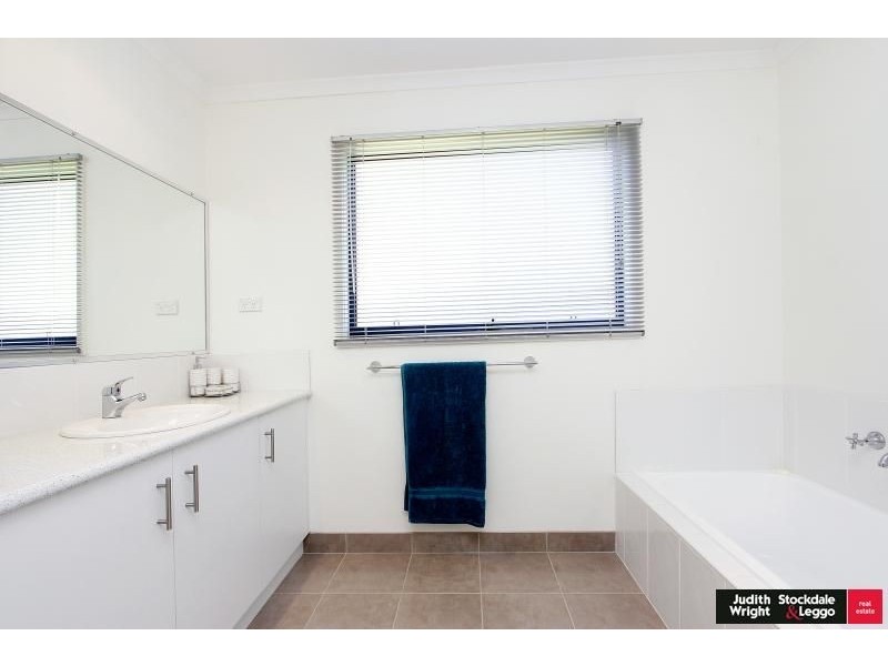 10 Shalfleet Avenue, Ventnor VIC 3922