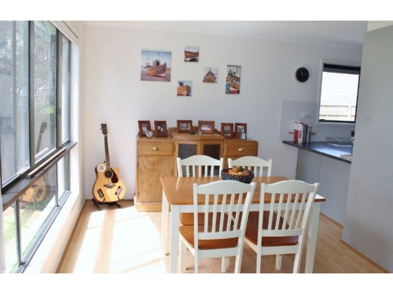 21 Scenic Drive, Cowes VIC 3922