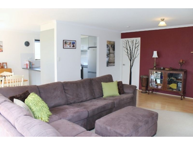 21 Scenic Drive, Cowes VIC 3922