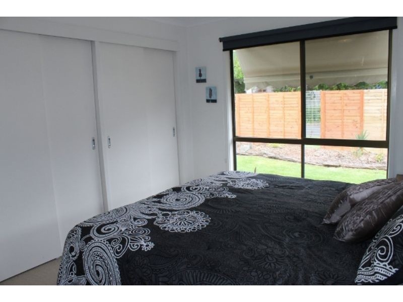 21 Scenic Drive, Cowes VIC 3922