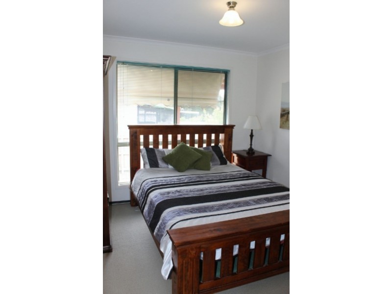 21 Scenic Drive, Cowes VIC 3922