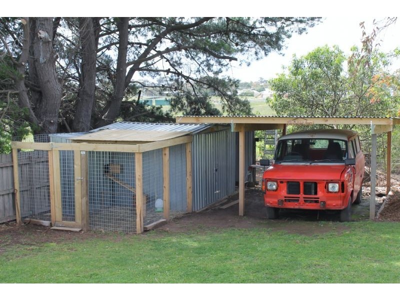 21 Scenic Drive, Cowes VIC 3922