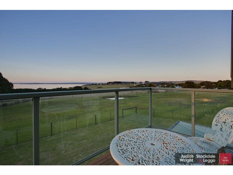 38 Anderson Street, San Remo VIC 3925