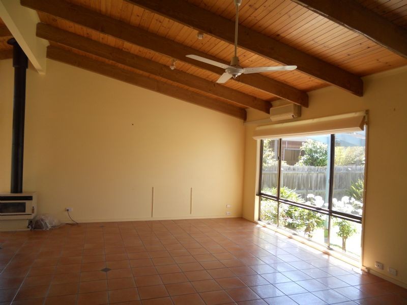 21 Cypress Court, Cowes VIC 3922