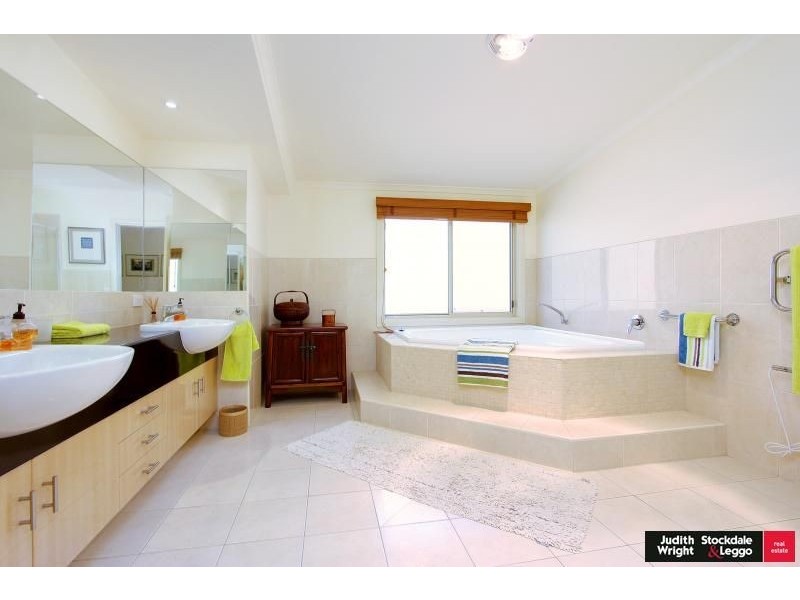 5/9-11 Beach Road, Rhyll VIC 3923