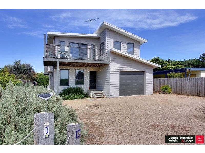 7 Dixon Street, Surf Beach VIC 3922